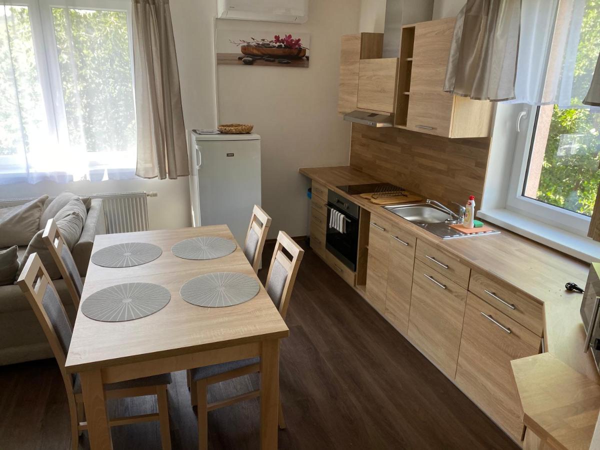 Apartmany Krupka Eksteriør bilde